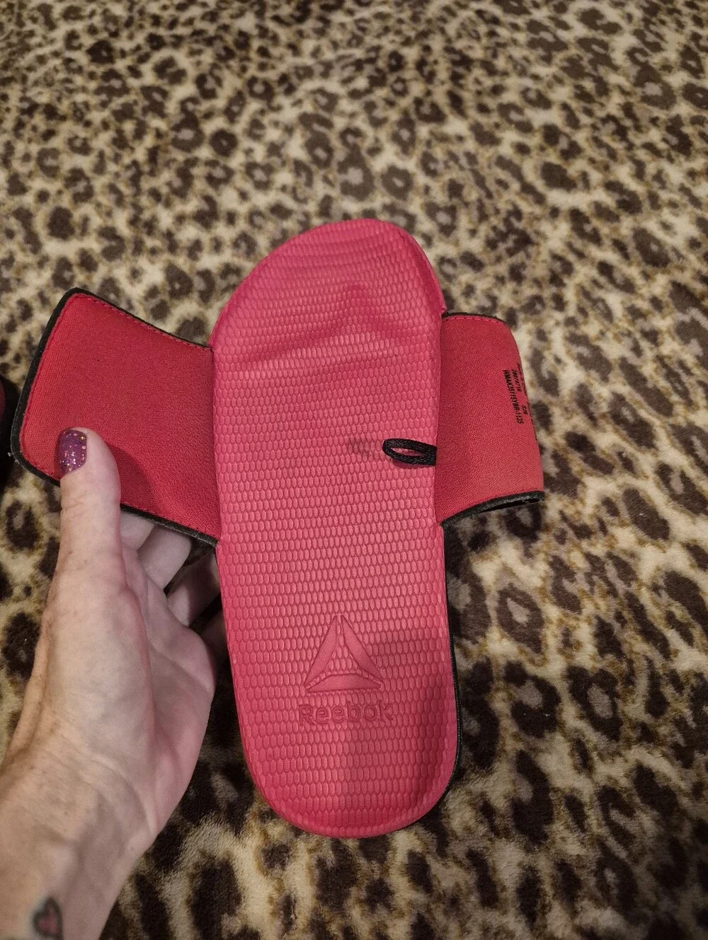 Reebok Boys Delta Vital Slide Sandals 3 Like New